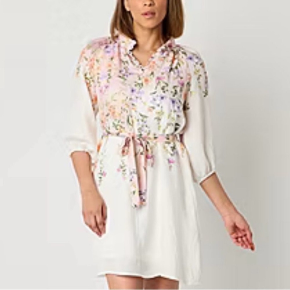 52Seven Floral White and Purple Women's Dress size 20W